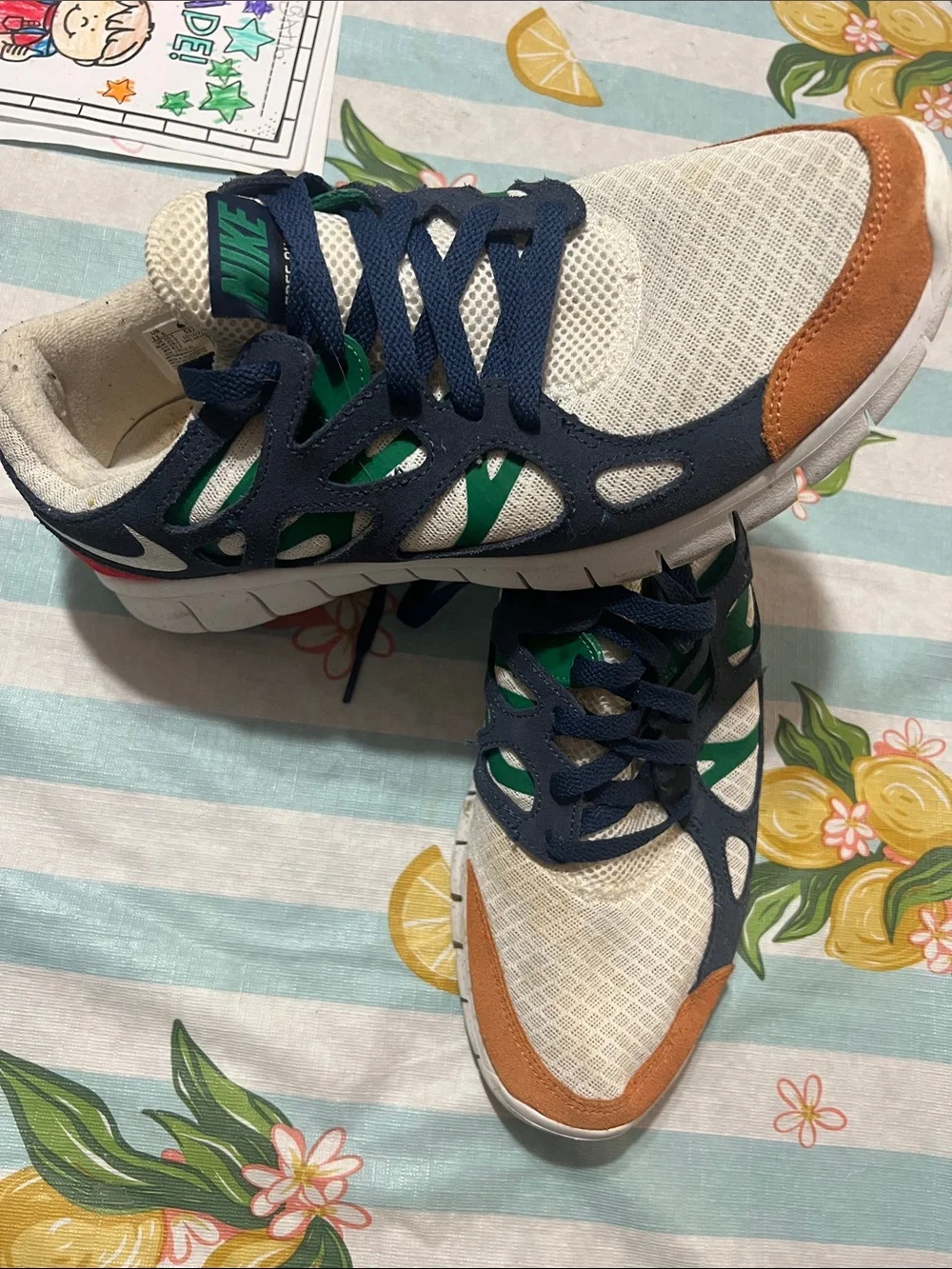 Nike running , Navy & Green Mesh Sneaker with Tan Toe